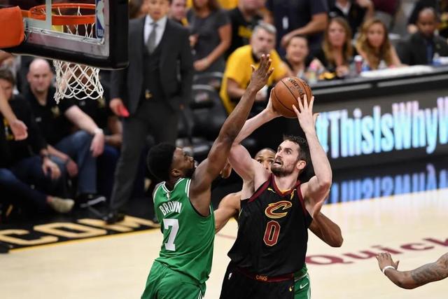 NBA夺冠赔率：凯尔特人领跑 湖人跌出第一梯队